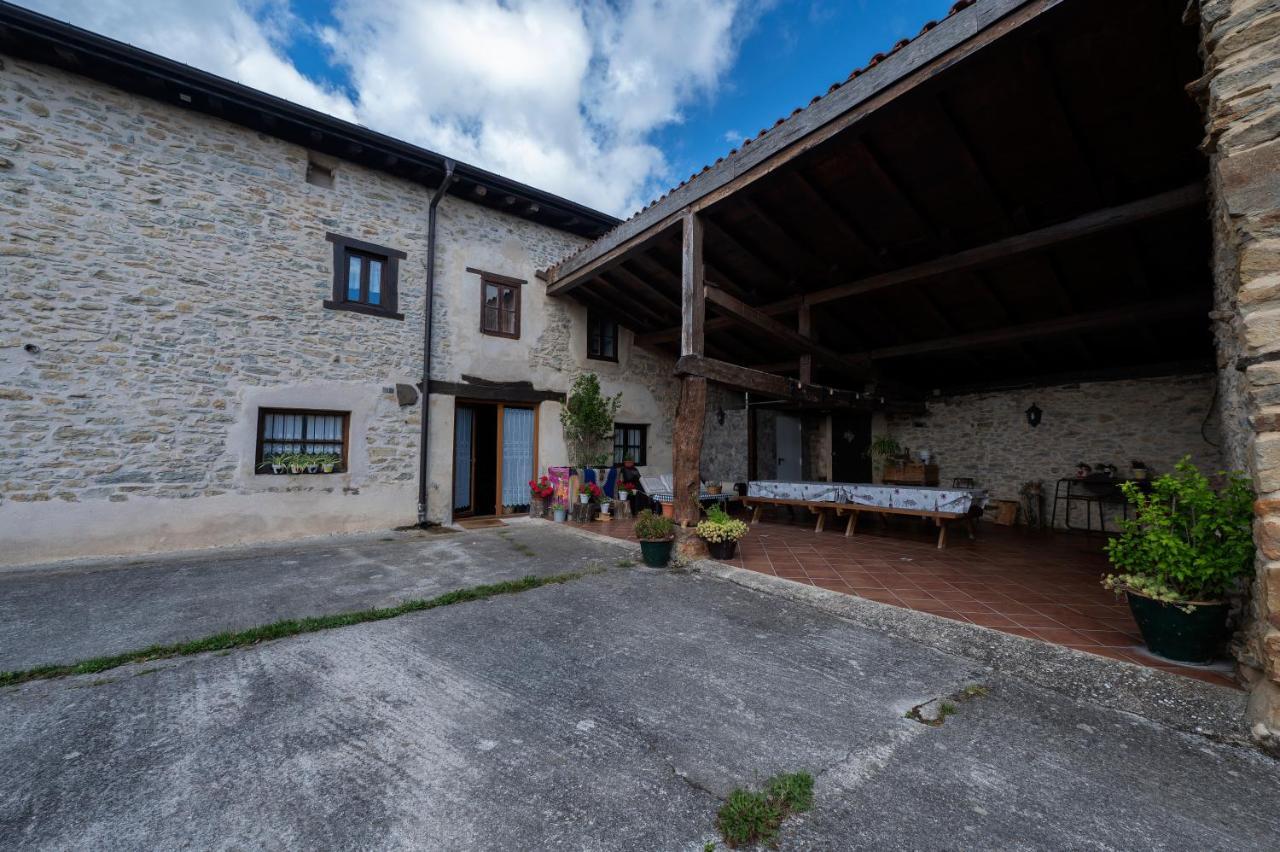 Mujika Etxea Vila Manurga Exterior foto